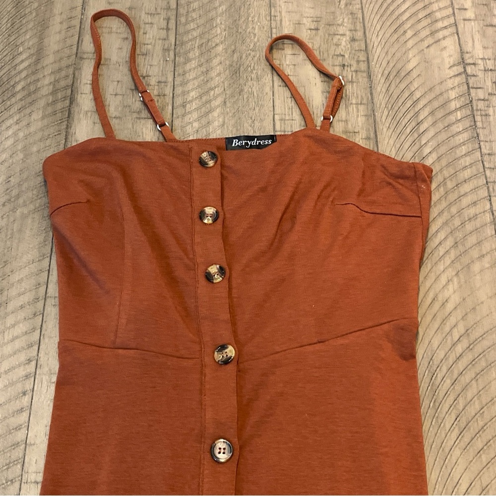 Chic Rust Button-Front Midi Dress - image 2